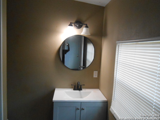 Image 24 of 32 For 2051 Martin Luther King