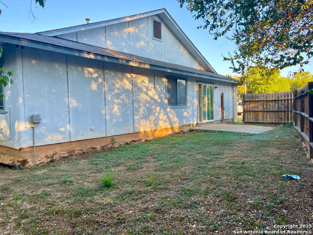 Image 12 of 13 For 8806 Meadow Range St