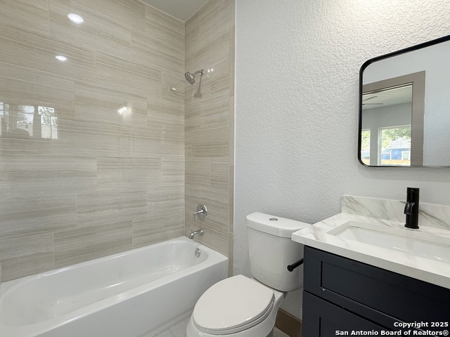 Image 16 of 38 For 1048 Gibbs