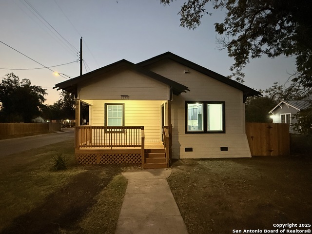 Image 3 of 38 For 1048 Gibbs