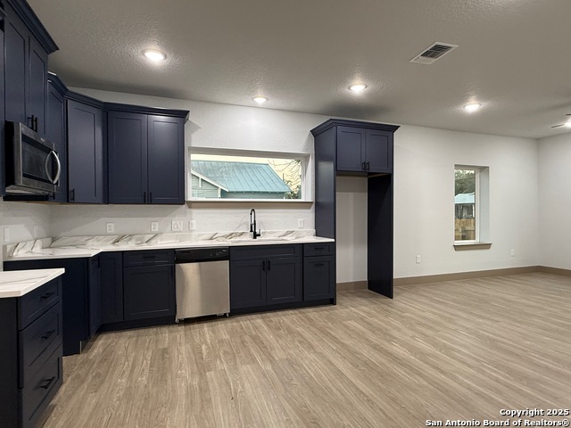 Image 4 of 38 For 1048 Gibbs