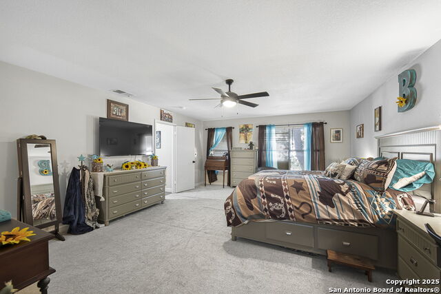 Image 17 of 38 For 11010 Kimes Park Dr