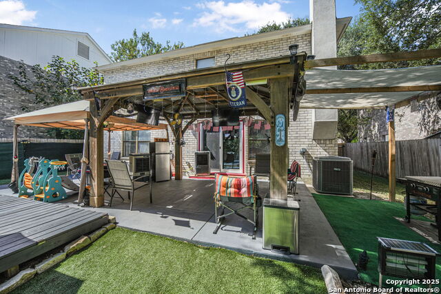 Image 25 of 38 For 11010 Kimes Park Dr