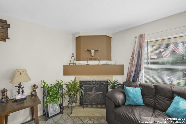 Image 4 of 38 For 11010 Kimes Park Dr