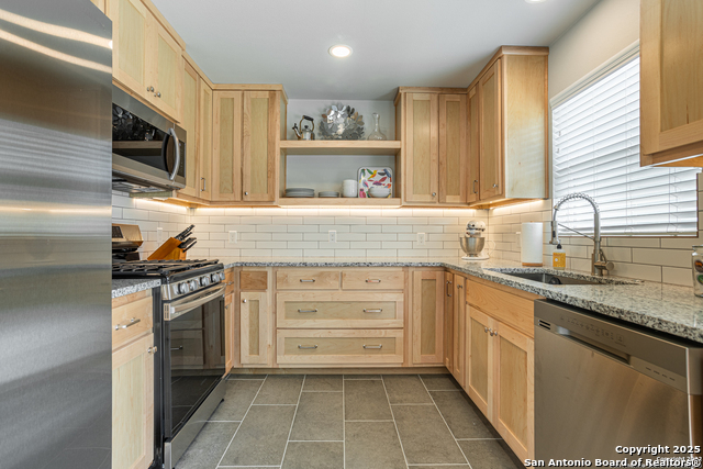 Image 4 of 10 For 414 Trudell  