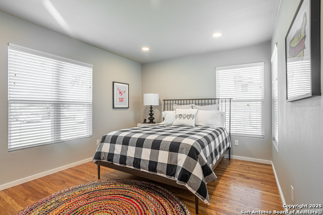 Image 7 of 10 For 414 Trudell  