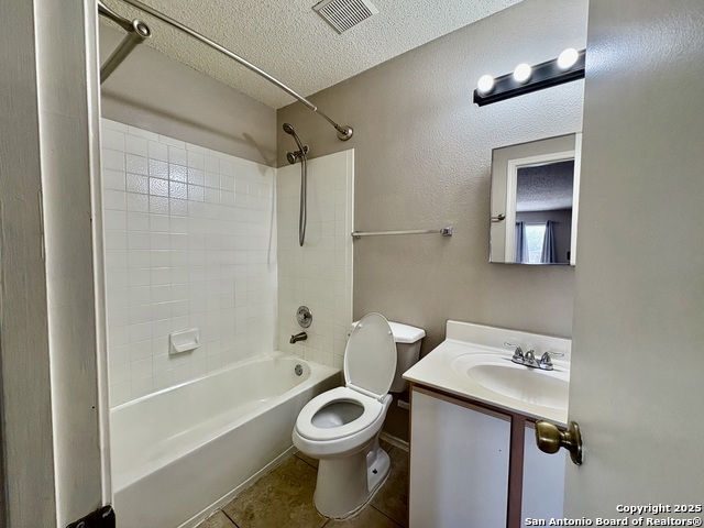 Image 15 of 24 For 7830 Fossil Banks