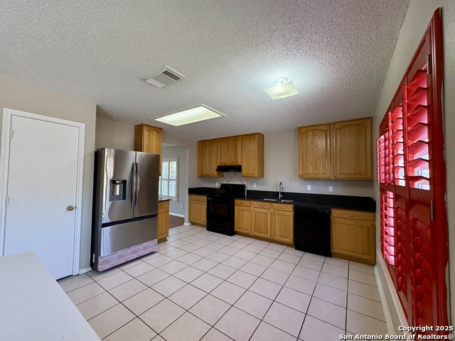 Image 7 of 24 For 7830 Fossil Banks