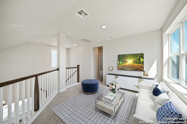 Image 18 of 22 For 5843 Whitby Unit 34