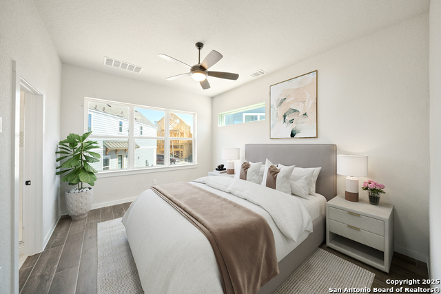 Image 9 of 22 For 5843 Whitby Unit 34