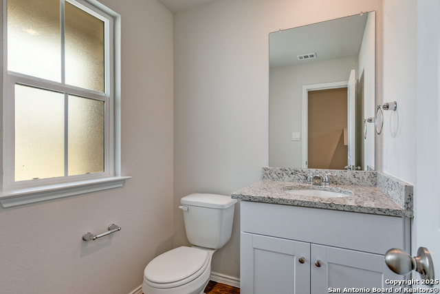 Listing photo id 13 for 11626 Lavendale Spur