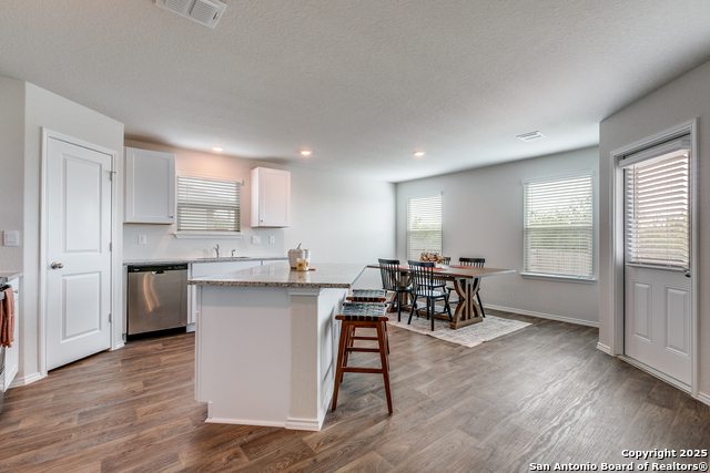 Listing photo id 5 for 11626 Lavendale Spur