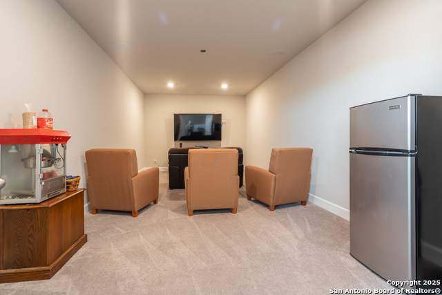 Image 42 of 52 For 6527 Tallow Way