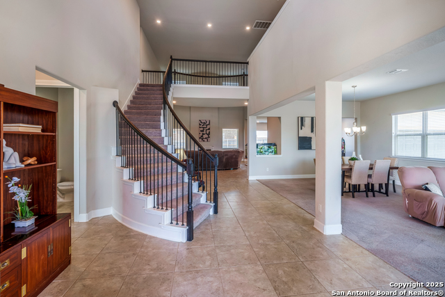 Image 5 of 52 For 6527 Tallow Way