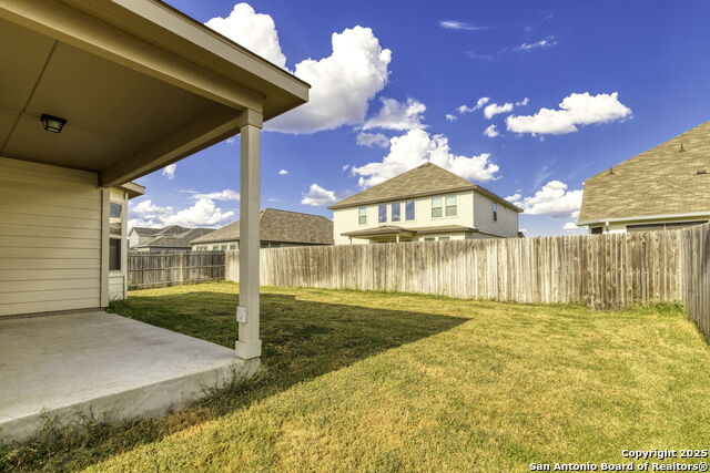 Listing photo id 22 for 161 Sambar Main