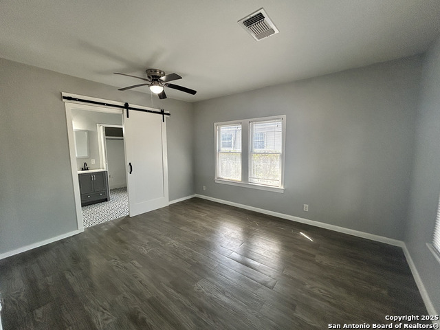 Image 3 of 34 For 255 Sayers E