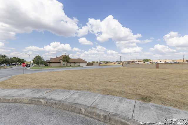 Image 2 of 17 For 105 Juniors  