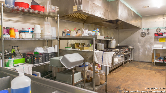 Image 37 of 42 For 763 Fm 536  