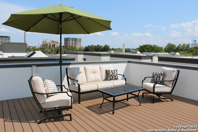 Image 29 of 31 For 318 Grayson St W 304