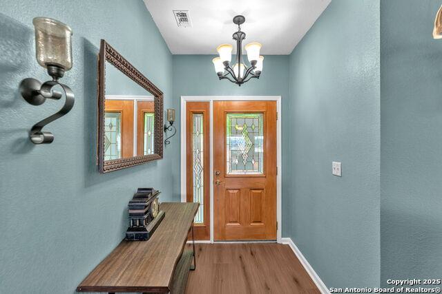 Listing photo id 22 for 881 Georges