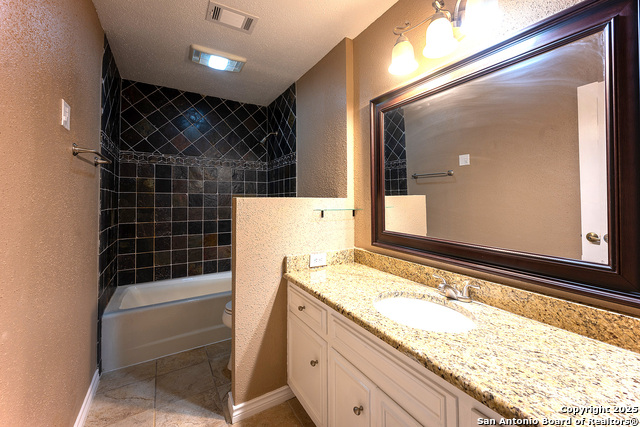 Listing photo id 12 for 11730 Whisper Bow