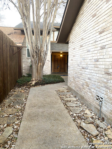 Listing photo id 26 for 11730 Whisper Bow