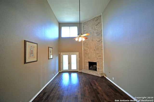 Listing photo id 3 for 11730 Whisper Bow