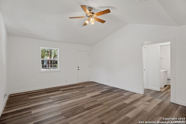 Image 10 of 22 For 512 Vickers