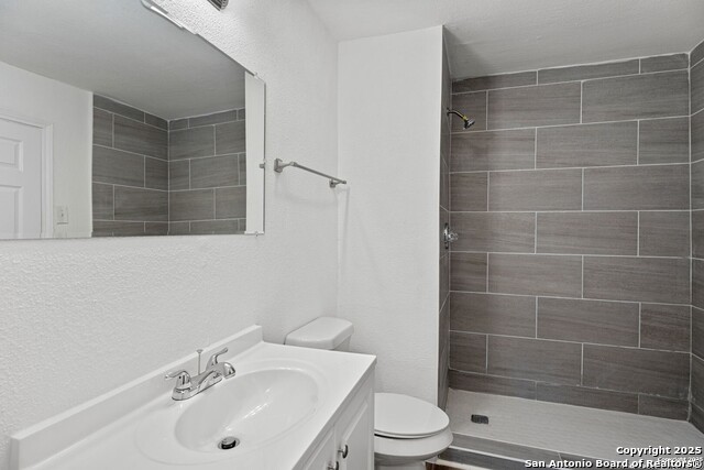 Image 12 of 22 For 512 Vickers