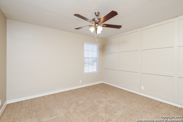 Image 12 of 18 For 850 Brown Thrasher