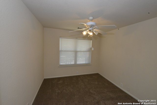 Image 15 of 19 For 15515 Robin Feather