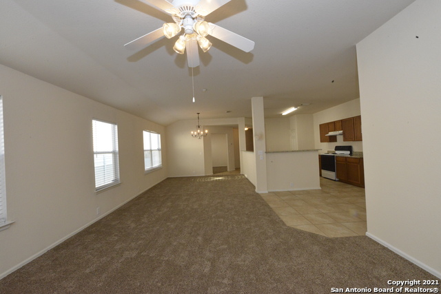 Image 7 of 19 For 15515 Robin Feather