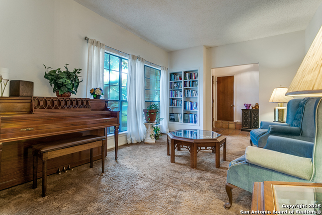 Image 12 of 25 For 1811 Moreshead