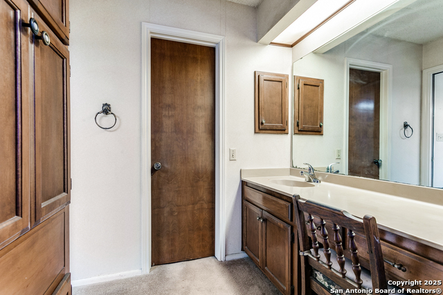 Image 16 of 25 For 1811 Moreshead