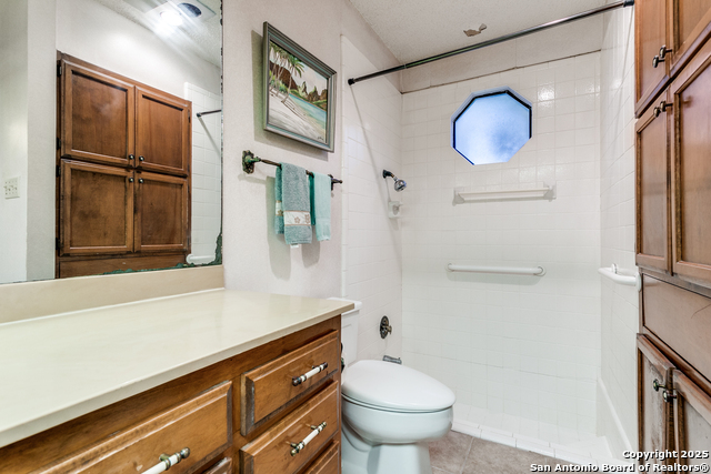 Image 18 of 25 For 1811 Moreshead