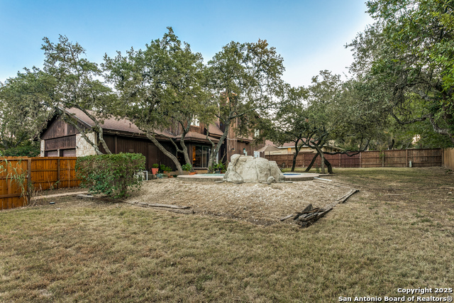 Image 21 of 25 For 1811 Moreshead