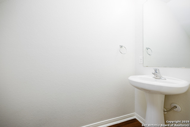 Image 15 of 39 For 12318 Carlson Valley