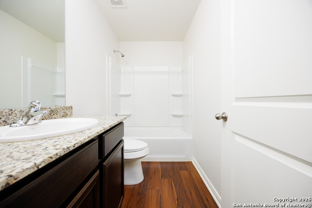 Image 20 of 39 For 12318 Carlson Valley