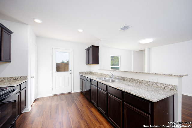 Image 5 of 39 For 12318 Carlson Valley