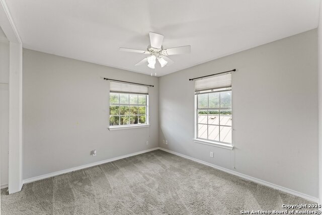 Image 25 of 32 For 13802 Fairway