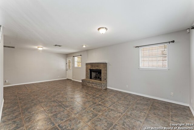 Image 6 of 32 For 13802 Fairway