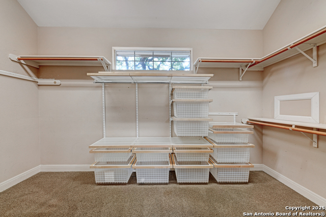 Listing photo id 20 for 802 Ridge Trace