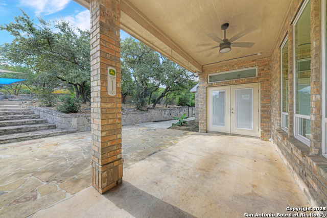 Listing photo id 33 for 802 Ridge Trace