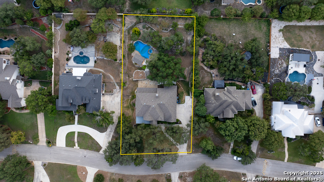 Listing photo id 44 for 802 Ridge Trace