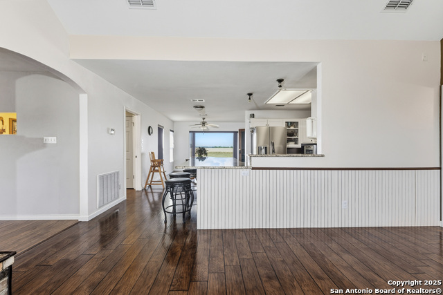 Image 16 of 48 For 1867 Fm 758  