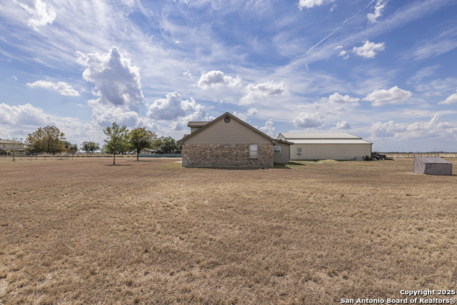 Image 4 of 48 For 1867 Fm 758  