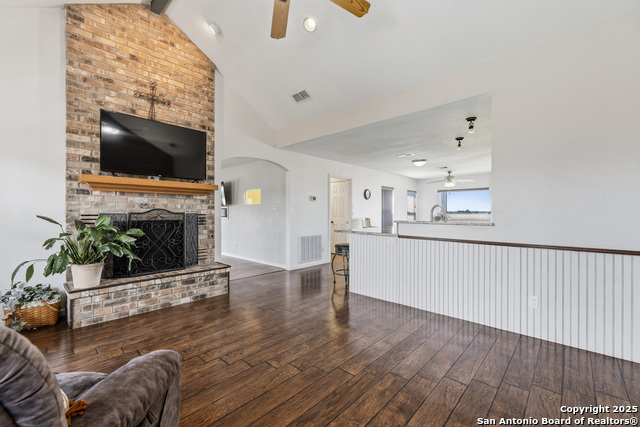 Image 8 of 48 For 1867 Fm 758  