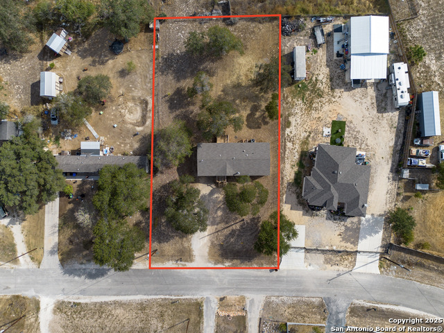 Image 29 of 34 For 4310 Redtop Hill Dr