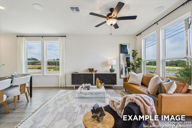 Listing photo id 13 for 1018 West 1604 North Unit 302