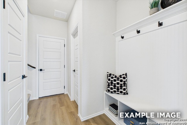 Listing photo id 17 for 1018 West 1604 North Unit 302